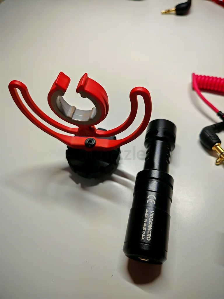 ميكروفون RODE VideoMicro مدمج موجه للتصوير السينمائي، صغير الحجم ومناسب للكاميرا63235598770945113