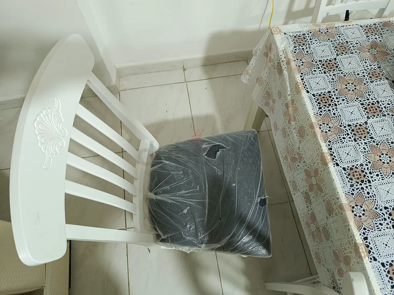 Dining table with 6 chairs for sale63216833389827114