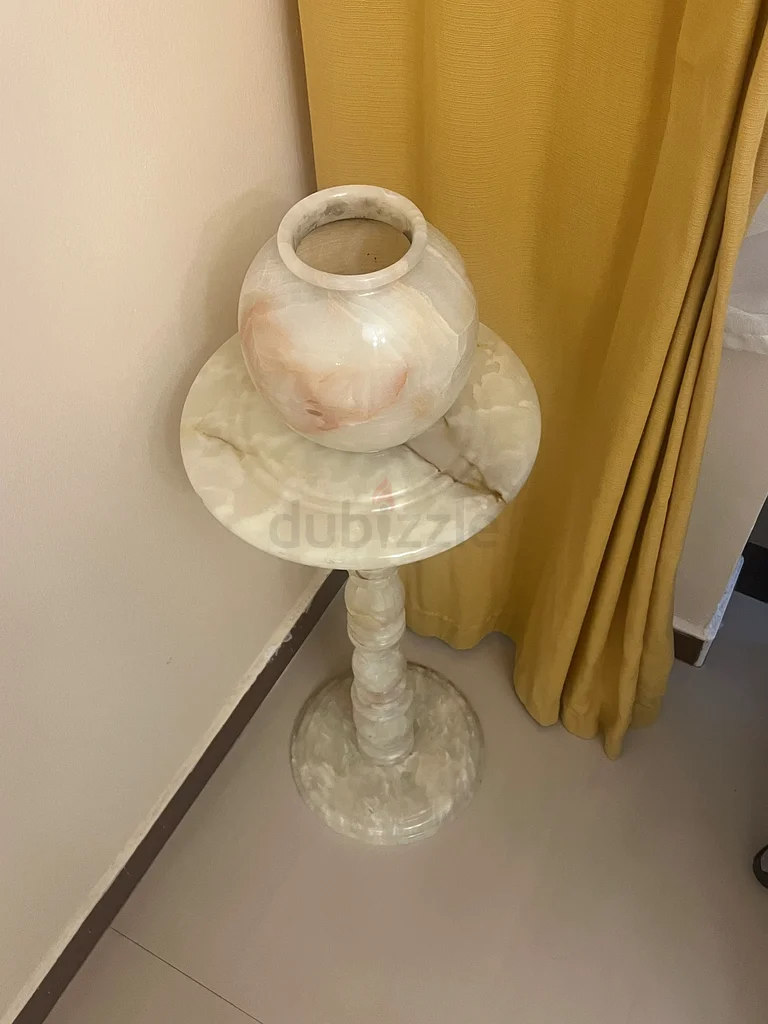 Marble Vase63223356069634119