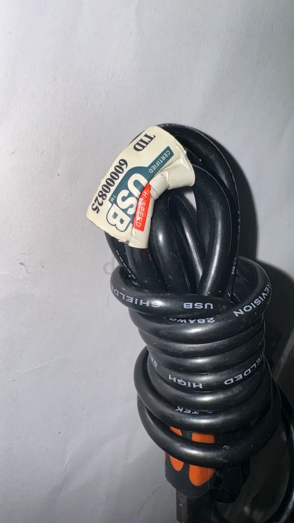 High-Quality USB Cable for Fast Charging63165247181187111