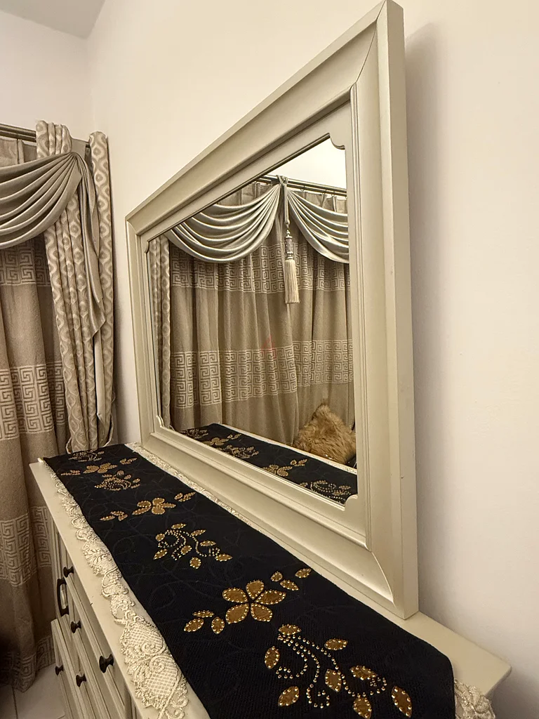 طاولة تجهيز63178908578051113