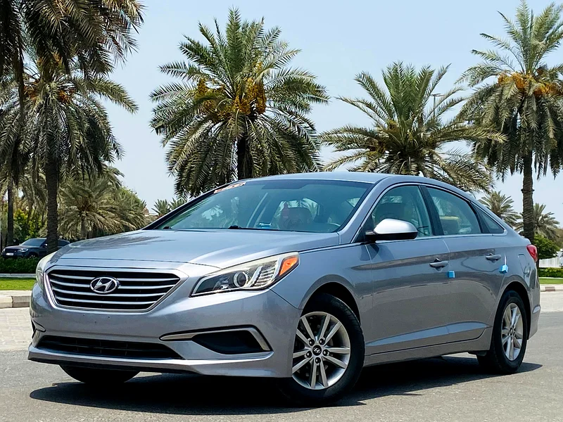 Hyundai Sonata SE 2017 model – excellent condition – beige interior – original parts – at a competitive price63232620579458111