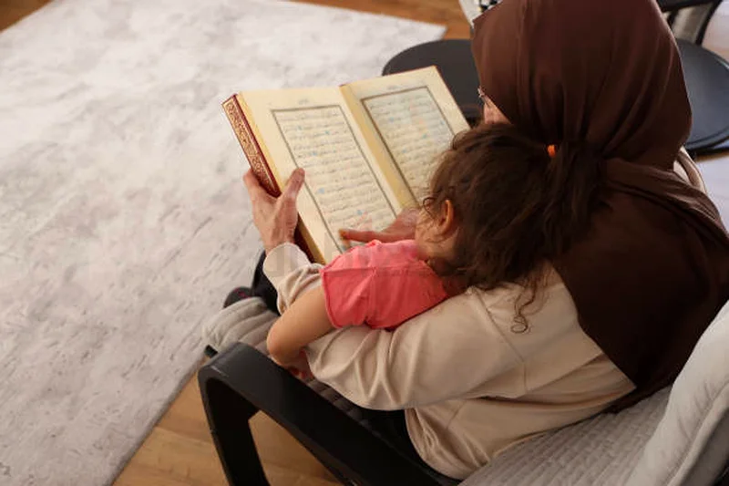 Expert online holy Quran Qaria available for everyone63218816496899116