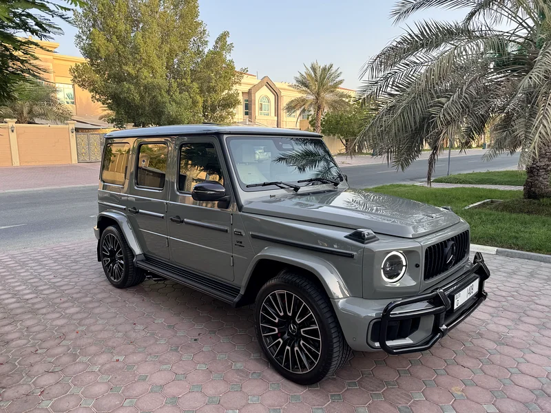 ضمان وخدمة Gargash لشركة GCC لمدة 5 سنوات وعقد خدمة 2025 مرسيدس G63 AMG مانوفاكتور حزمة الليل المزدوجة63176168424322111