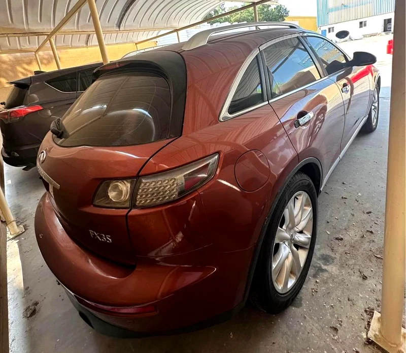 إنفيني FX 35 - محرك V6 سعة 3.5 لتر بدفع كلي للعجلات - حالة ممتازة63134992409347112
