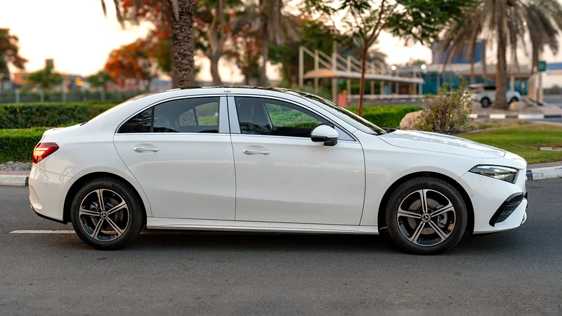2025 | MERCEDES A 200L FASHION63157885863427111