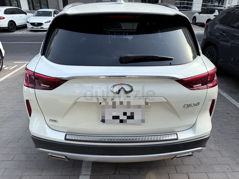 2019 إنفينيتي QX50 دفع كلي بخيارات كاملة63173843705090111