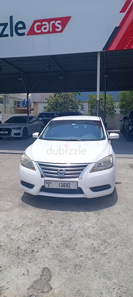 نيسان سنترا للبيع - بحالة ممتازة63170389882754113