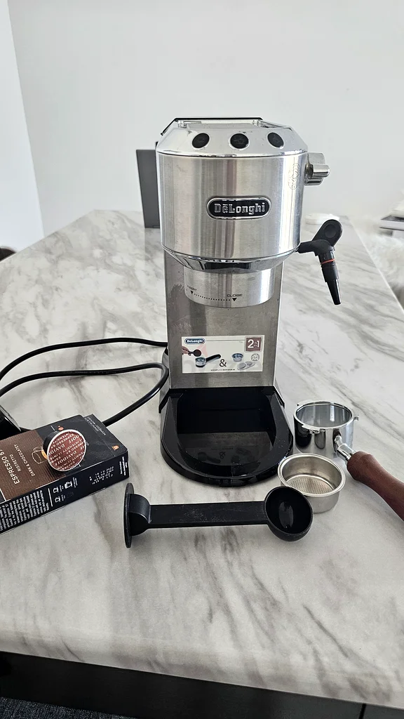 Espresso Machine for Coffee Lovers - Perfect for Your Home Café!63252949927427111
