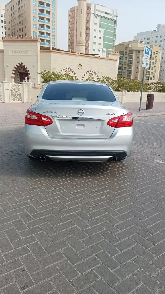 نيسان ألتيما 2017، 2.5SV، مواصفات خليجية، سيدة تقود63147206929539114