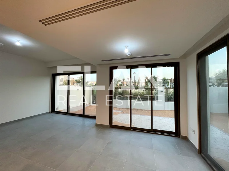 Spacious Layout | Single Row | Near Pool & Park63214881991299111