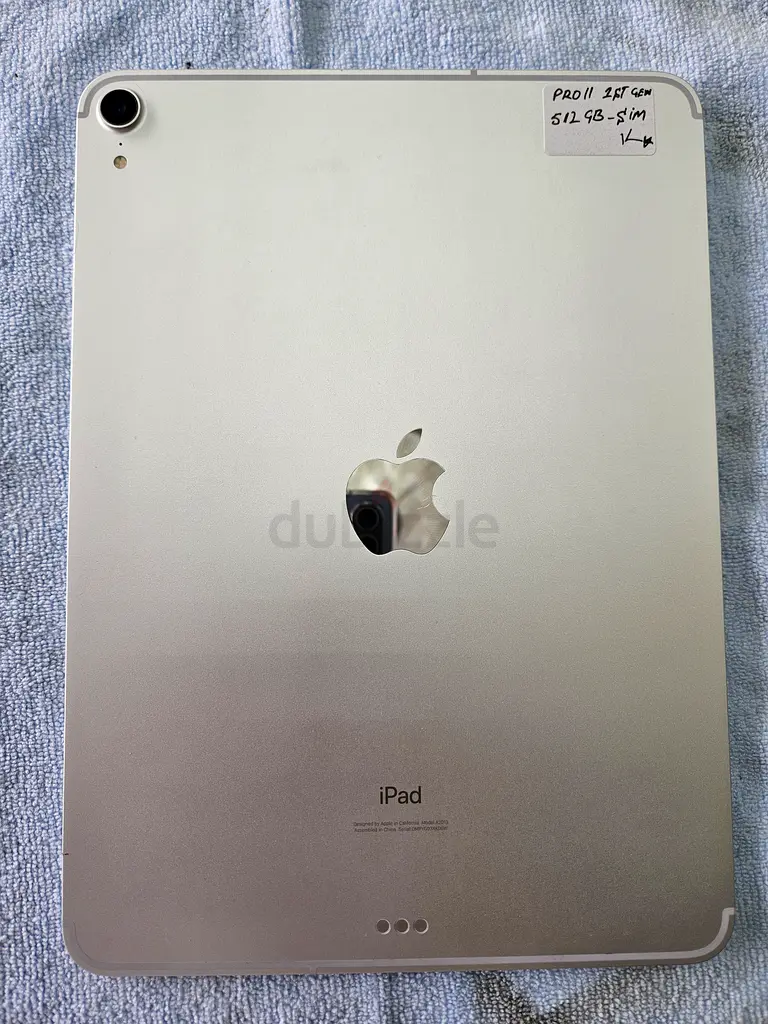Sleek Apple iPad Pro 11 1st gen 201863214895167747111