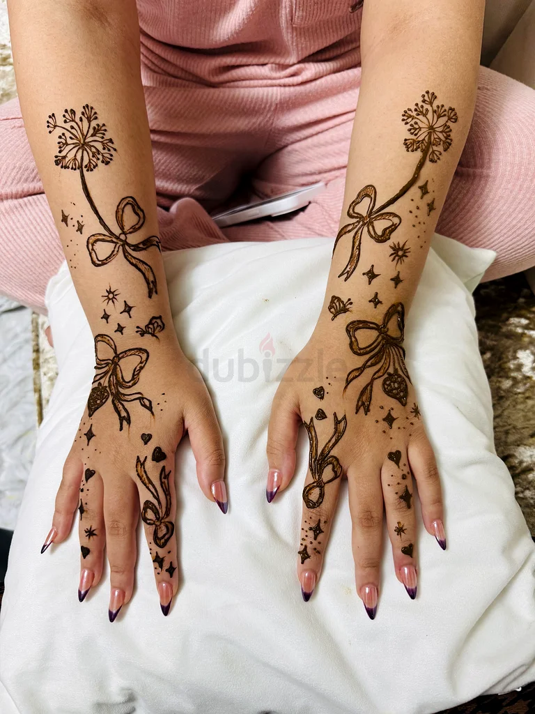 خدمة الحناء المنزلية متاحة في دبي63219832204546114