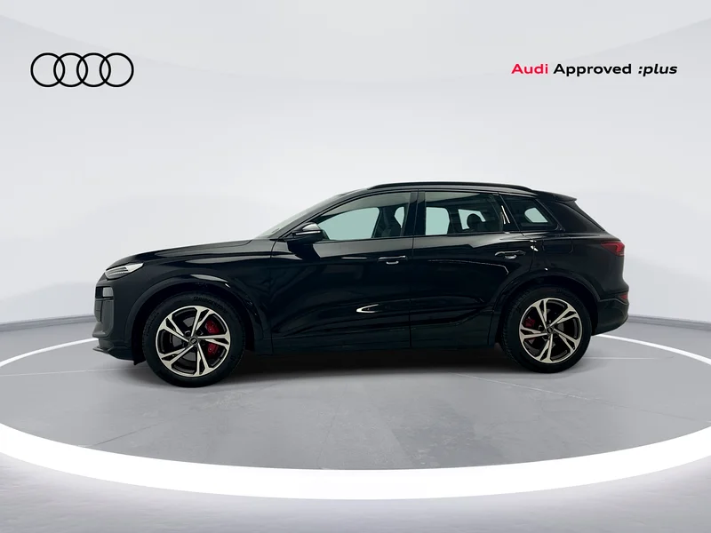 Q6 SUV e-tron quattro 387hp (Ref# 012607)63225312133378112