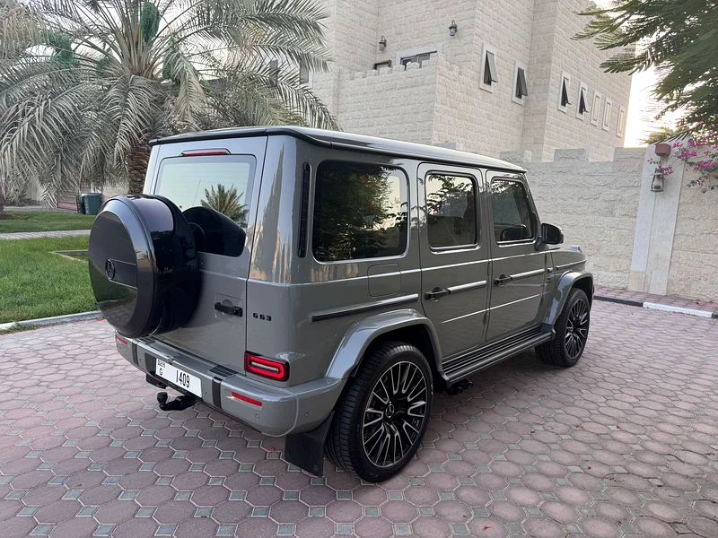 ضمان وخدمة Gargash لشركة GCC لمدة 5 سنوات وعقد خدمة 2025 مرسيدس G63 AMG مانوفاكتور حزمة الليل المزدوجة63176168424322113