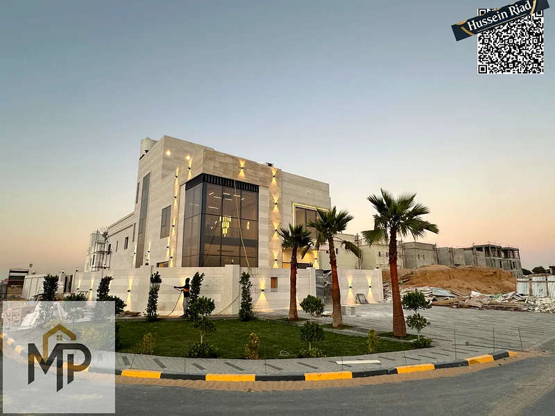 فيلا زاوية للبيع بتشطيبات مخصصة، ومسبح خاص، وموقع مميز جدًا، متضمنة رسوم التسجيل63894082433154110