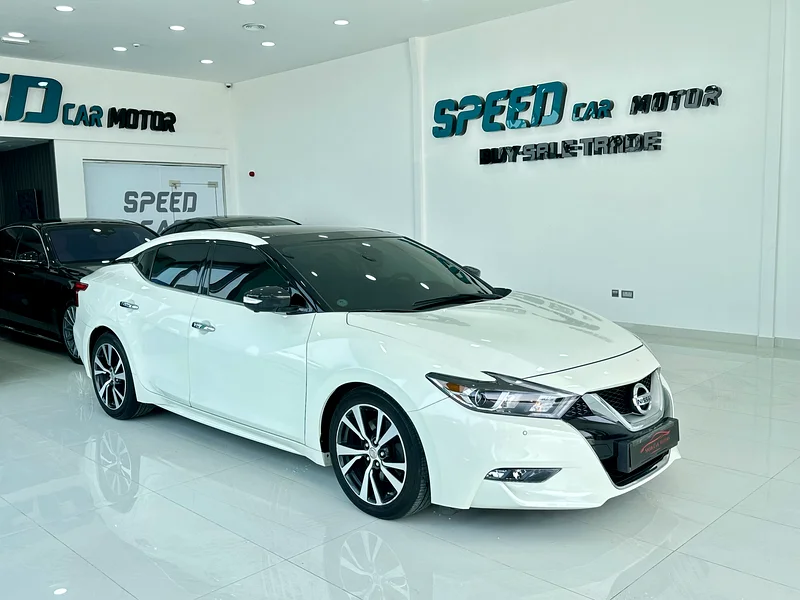 2017 maxima full option63137334385794112