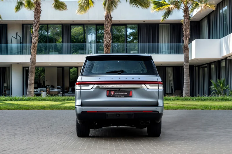 6,071 P.M  | Navigator Presidential | 0% Downpayment | Amazing Condition!63139219170563114