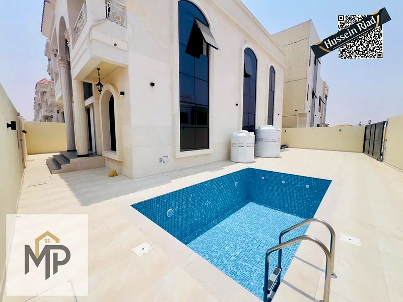 Corner villa for sale with custom finishing, private pool, very distinguished location, including registration fees63894082486530110