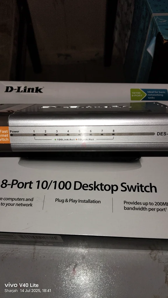 قم بترقية شبكة منزلك مع مبدل D-Link ذو 8 منافذ!63167581705474113