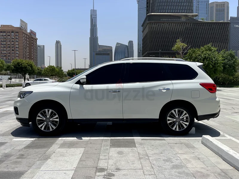 GCC, 4WD, No Accident, No Paint, 7-Seater63148166093186113