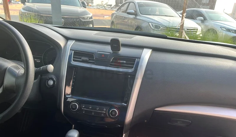 Nissan Altima 201363147685115907114