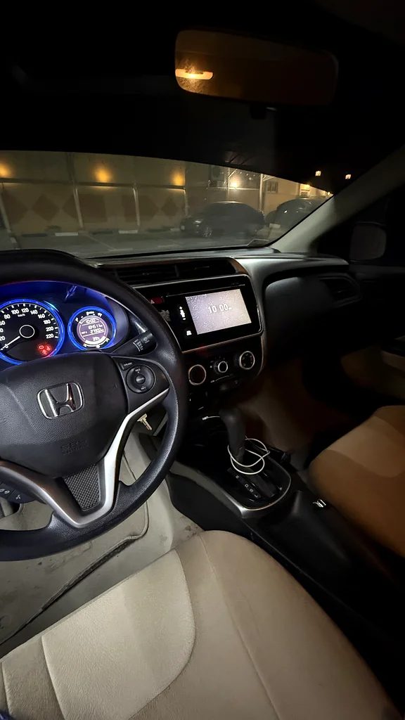 Honda city for sale / للبيع هوندا سيتي 201663174307593985114
