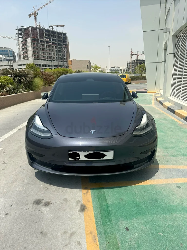 Tesla Model 363175258867201111