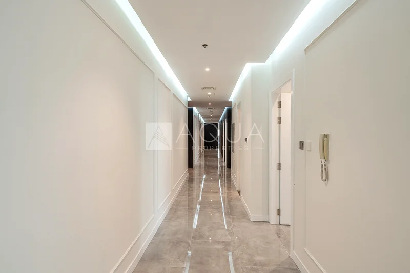 مسبح على سطح المنزل | مُحدّث بالكامل | غير مفروش64037174113921113