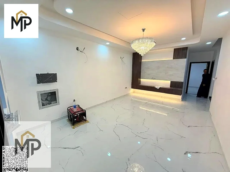 Amazing deal 5 master bedrooms ground, first and roof for sale now63252424398081113