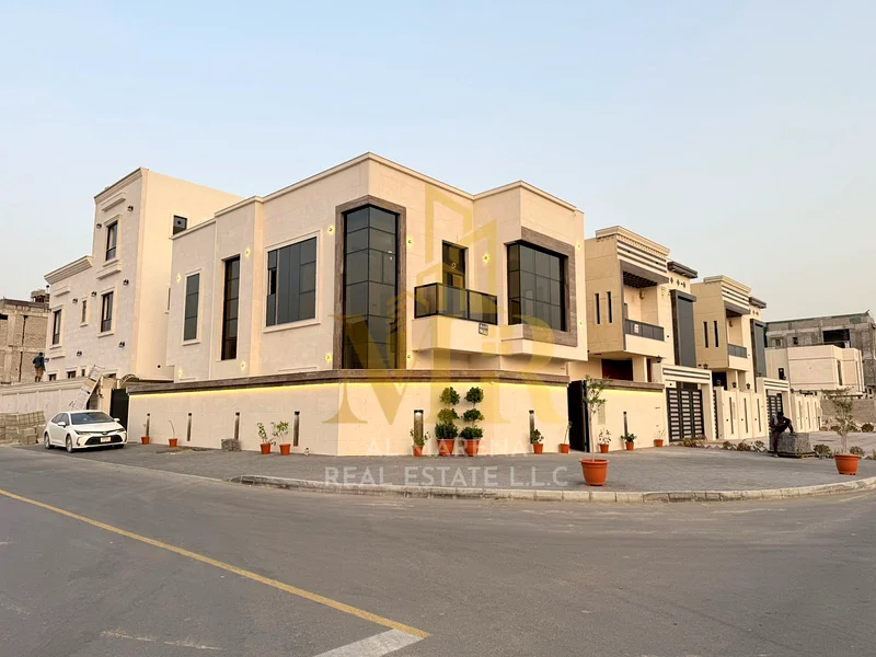 🏡✨ For sale, a corner villa on two streets - a strategic location in the most beautiful areas of Ajman! ✨🏡63893828319491113