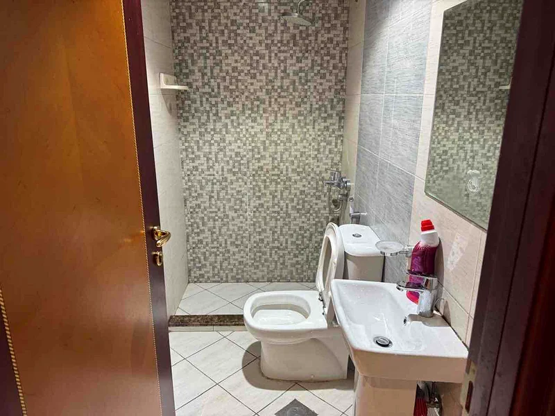 شقة بغرفة نوم واحدة في كورنيش عجمان - 3200 درهم شهريًا مع الفواتير63294270124675112