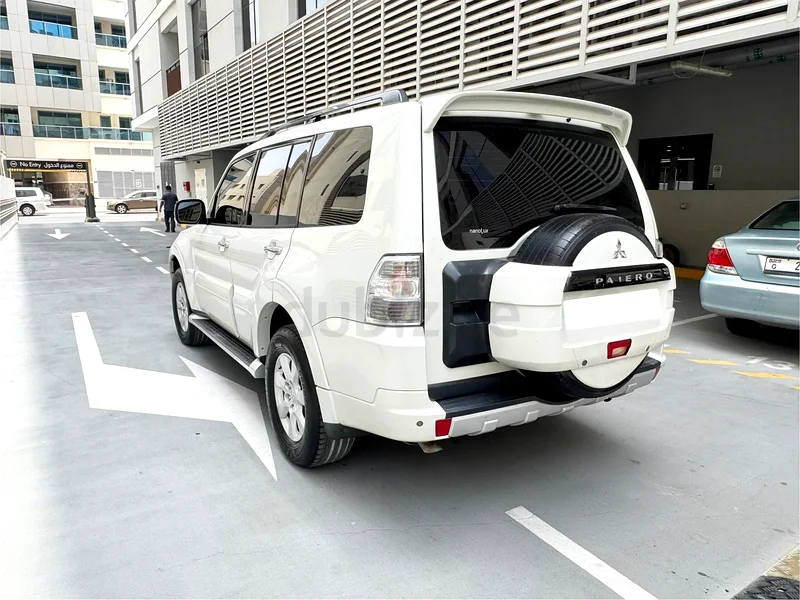 2011 | MITSUBISHI PAJERO GLS TOP | GCC63153228401155112