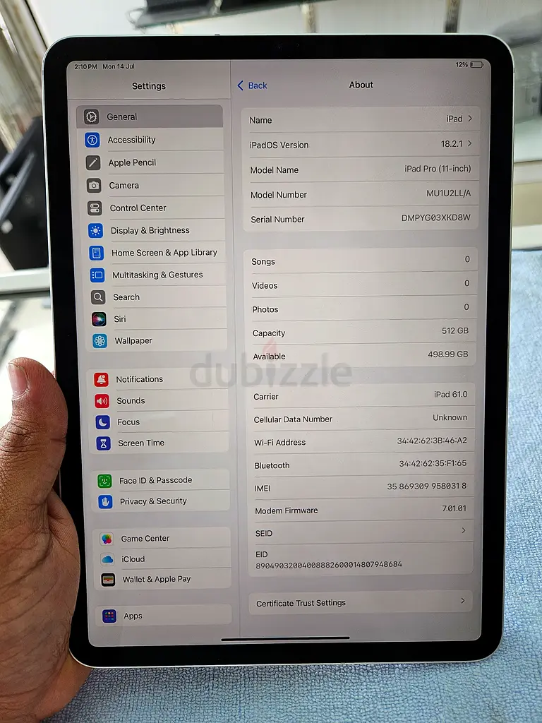 Sleek Apple iPad Pro 11 1st gen 2018