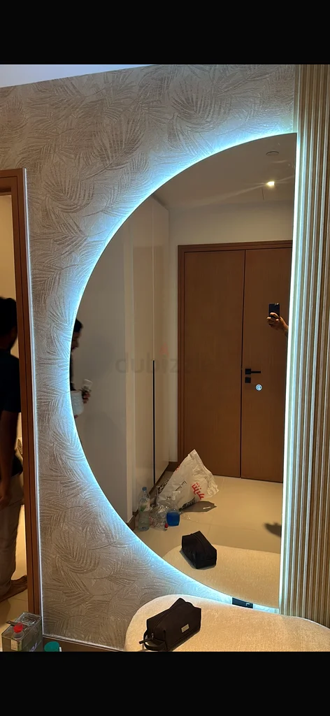 Mirror and glass work63440511535745111