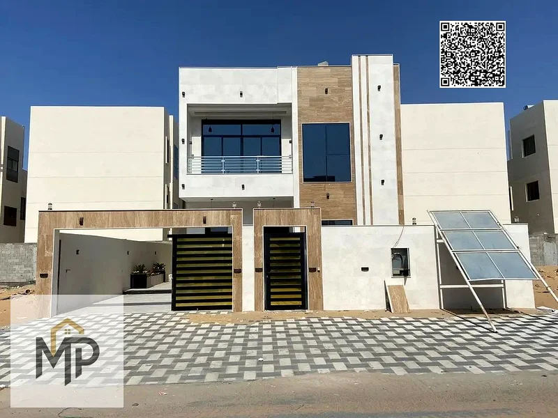 فيلا فاخرة للبيع بثلاث غرف نوم رئيسية مع خزائن مدمجة وغرفة خادمة بما في ذلك رسوم التسجيل63893684846979110