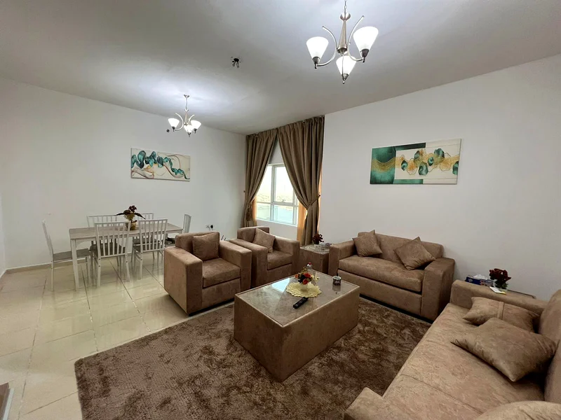 فرصة ذهبية للإستثمار أو الحياة الفاخرة في قلب عجمان63170398807171114