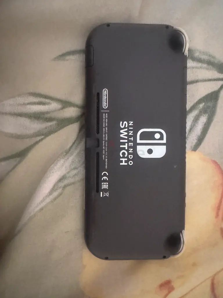 Nintendo switch lite63228827496835112