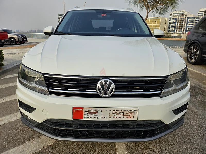 Volkswagen Tiguan 2.0 TSI GCC63223818169346112