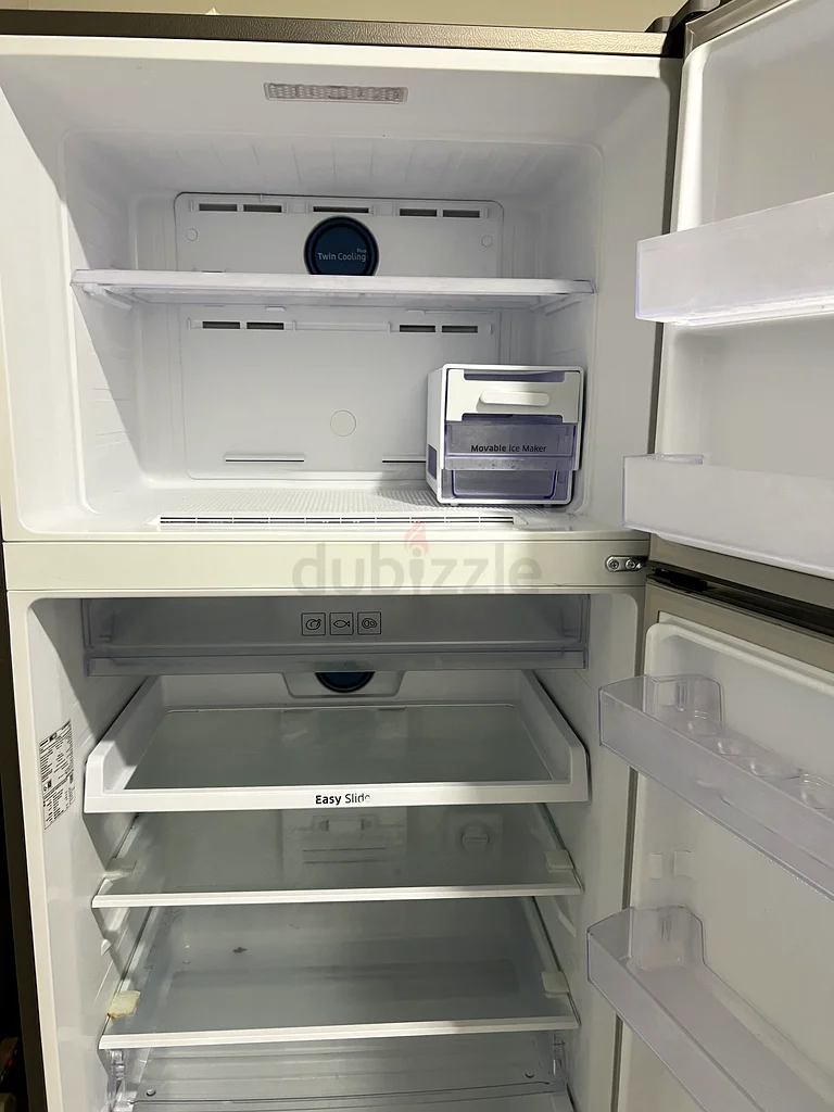ثلاجة سامسونج ذات تبريد مزدوج مع تبريد علوي، سعة إجمالية 720 لتر، التسليم + الضمان63167109118083114
