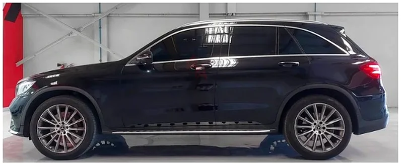Mercedes-Benz GLC GLC 250 4MATIC (AMG-line) in Perfect Condition63164314453763112