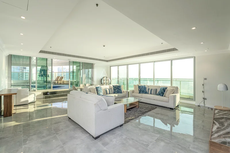 Roof Terrace Pool | Upgraded | Furnished64037174131329111