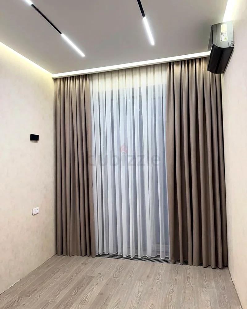 نبيع ستائر معتمة وستائر شفافة وستائر بكرة مع تركيبها63191607414658111