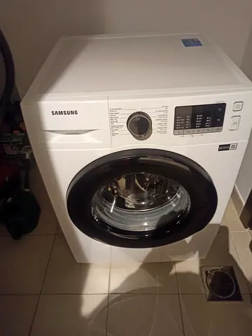 Samsung letest model like brand new 9kg washing machine