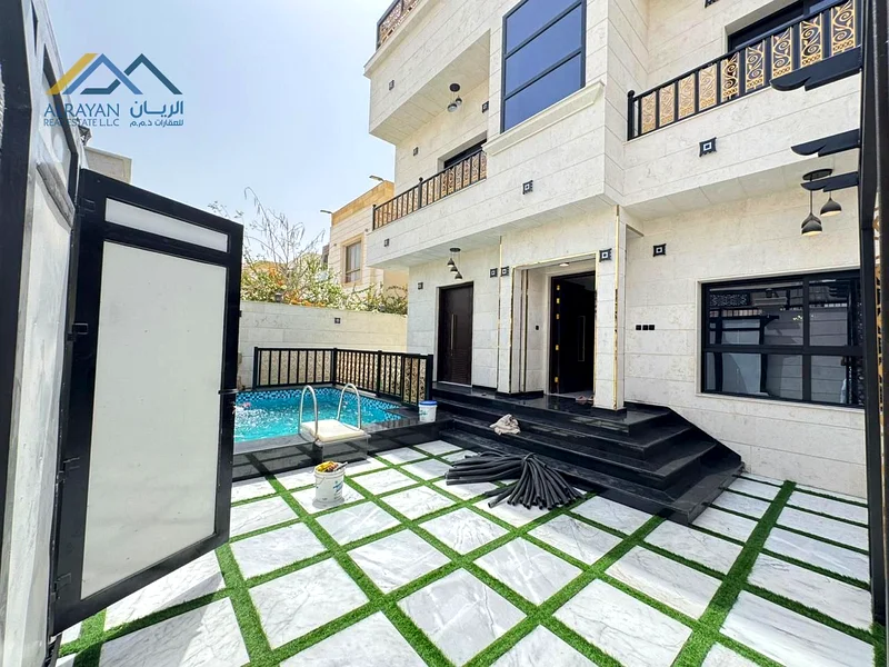 أحد الفيلات الفاخرة جداً في عجمان، متضمنة الكهرباء والماء63868742675841111