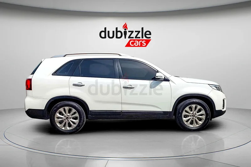 AED 898/month | 2015 Kia Sorento LX | GCC Specs | Ref#33790263151397877251113