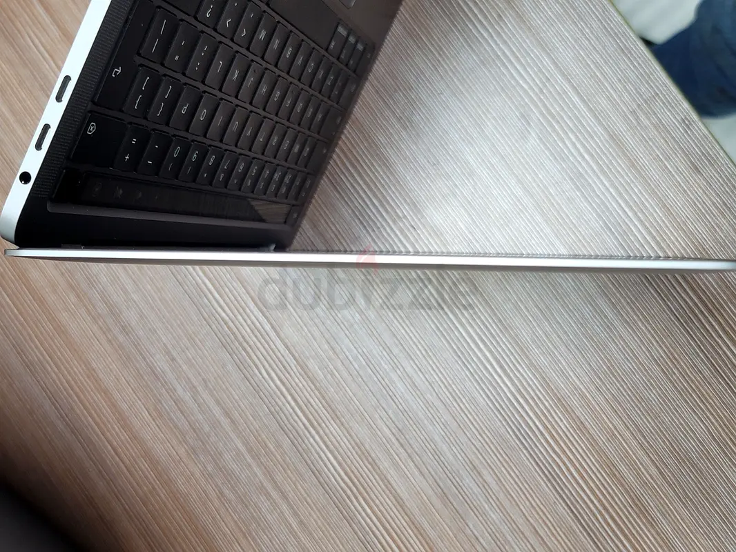 Sleek Apple MacBook Pro - Perfect Condition!63254995693057115
