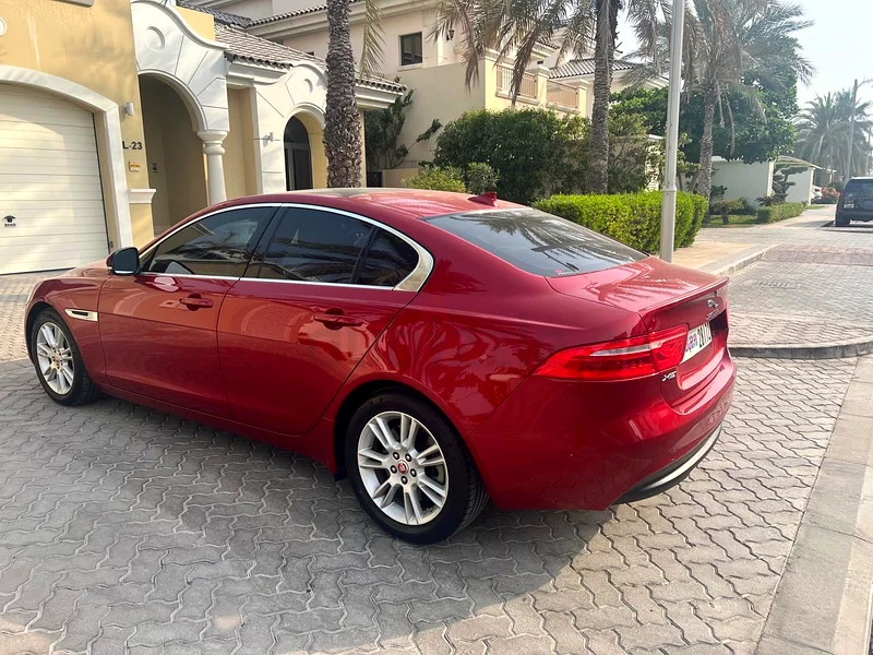 جاكوار XE 2.0 بريستيج - حالة ممتازة، صيانة جيدة | مواصفات دول مجلس التعاون الخليجي | كيلومترات قليلة | يد واحدة63221824728707113