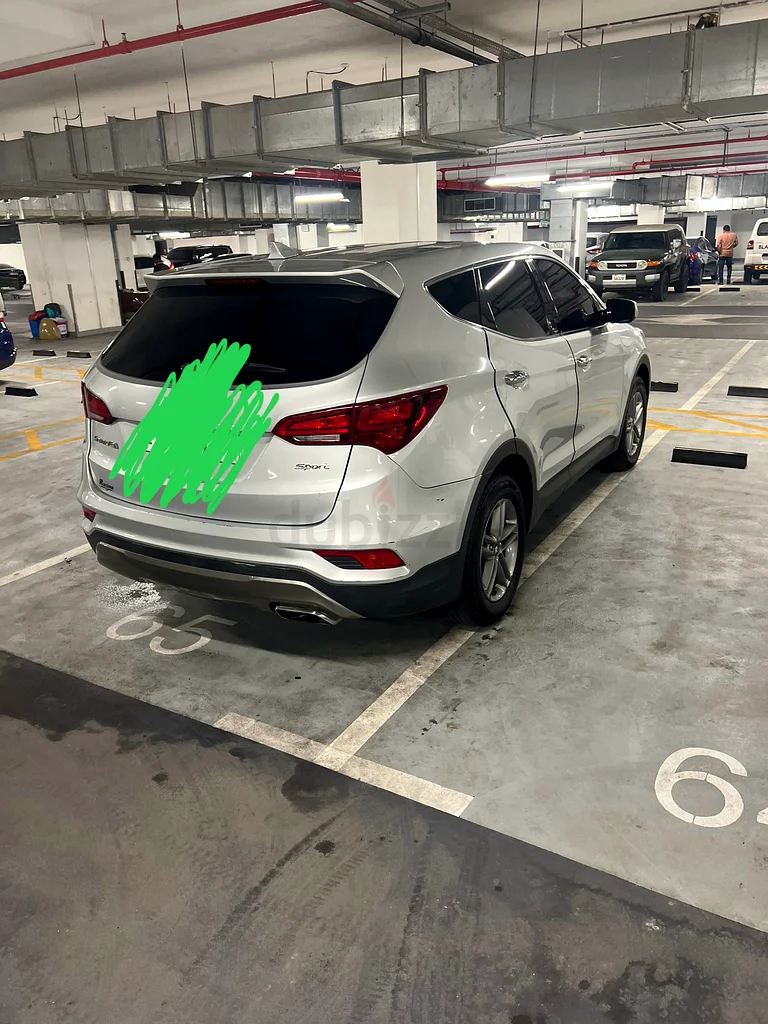 2017 Hyundai Santa Fe | 5 Seater | Excellent Condition63156039730435111