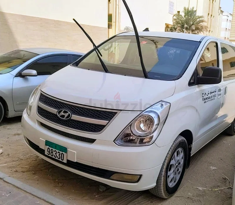 2012 Hyundai H1 GL Van | Automatic | GCC Specs | Reliable Commercial Use63151400438403110